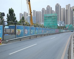 施工工地圍擋選取采購有什么講究嗎？旭東鋼構廠家告訴你